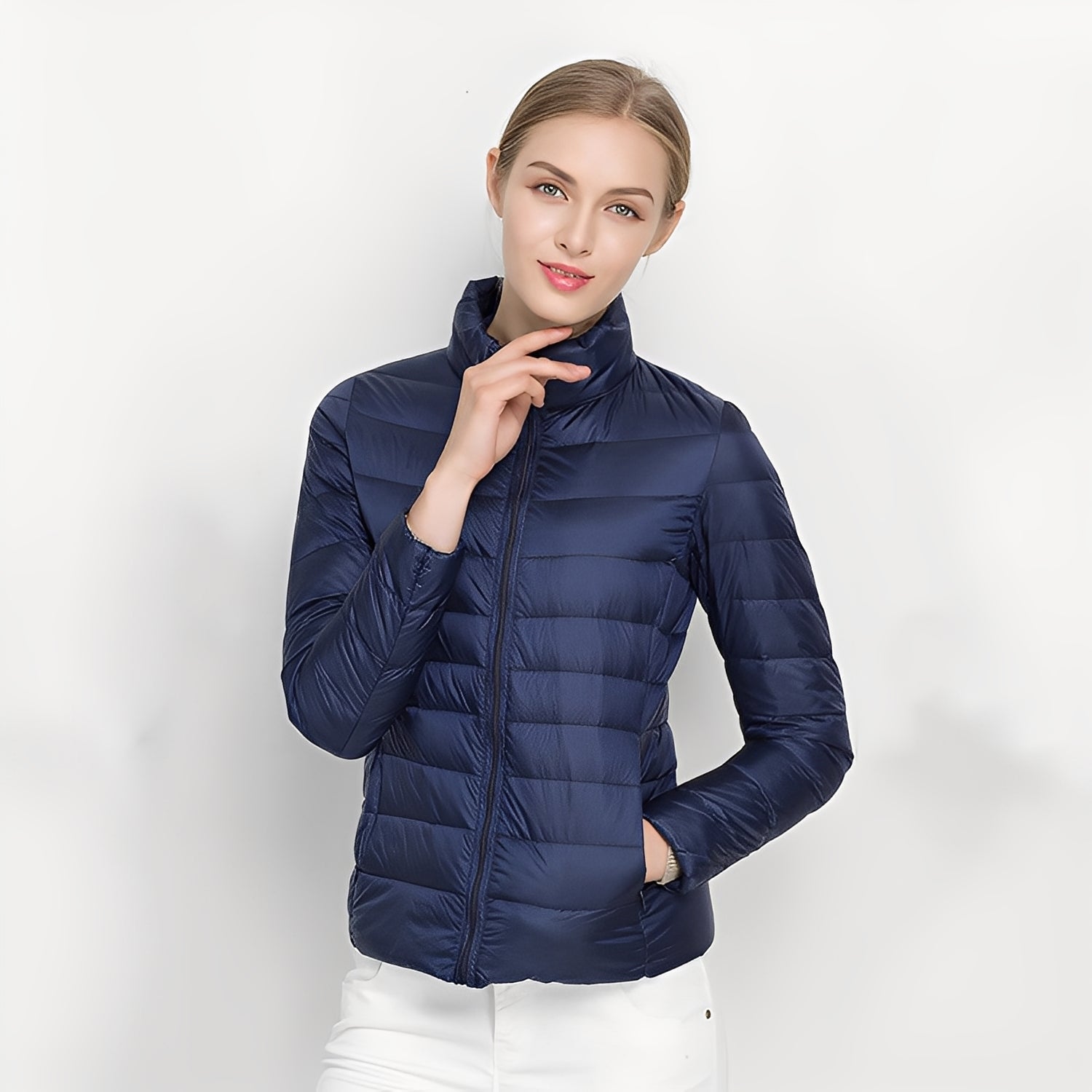 Noemi | Leichte, warme &amp; wasserabweisende Damen-Steppjacke für den Winter